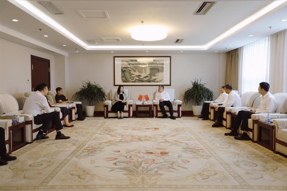 深化銀企合作、共繪發(fā)展藍(lán)圖！ 濟(jì)南產(chǎn)發(fā)集團(tuán)與工商銀行濟(jì)南分行開展深化座談